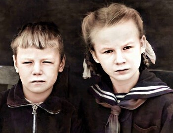 Colorized by Steve Halliday